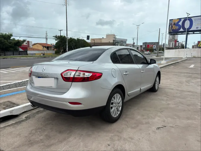 Renault Fluence Sed. Dynamique 2.0 16V Flex Mec. 2016