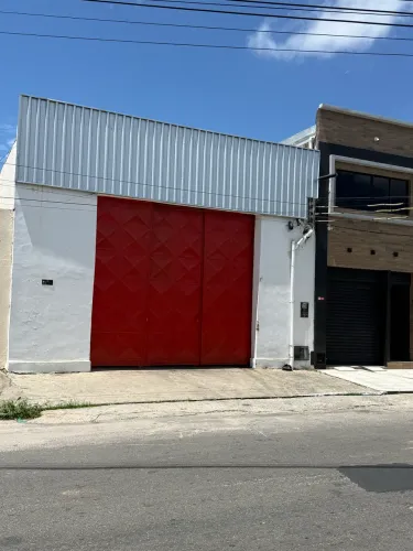 ALUGO GALPÃO NA PRINCIPAL DA SANTO ANTÔNIO 