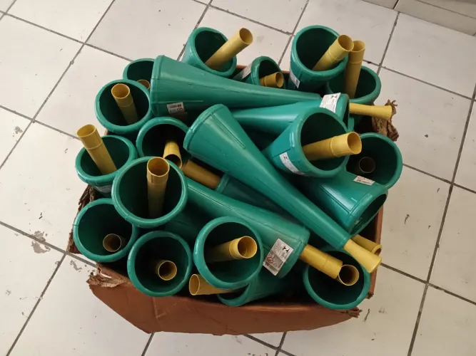 Lote de 62 Cornetas vuvuzela Copa do Mundo 