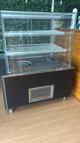 Vitrines refrigerada Boleira