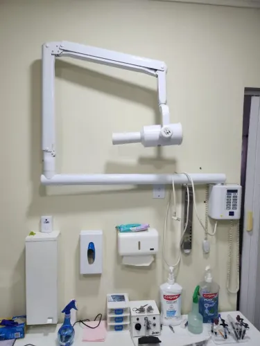 VENDO CONSULTÓRIO ODONTOLÓGICO EM QUEIMADOS