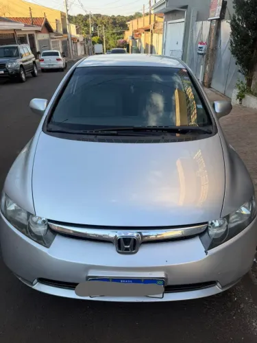 Honda Civic Sedan LXS 1.8/1.8 Flex 16V Aut. 4P 2008