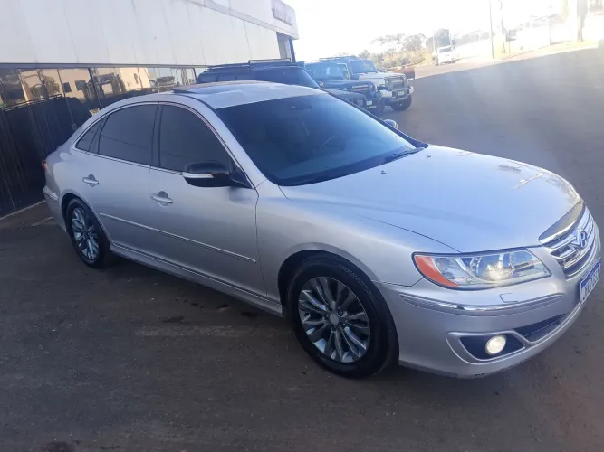 Hyundai Azera GLS 3.3 V6 24V 4P Aut. 2011