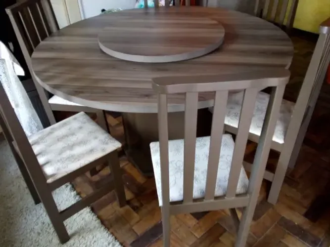 Mesa de jantar redonda 6 cadeiras