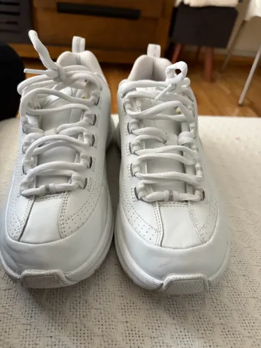 Tênis Skechers arch fit 2.0 - 35 em couro branco