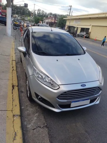 Ford Fiesta 1.6 16V Flex Mec. 5P 2014