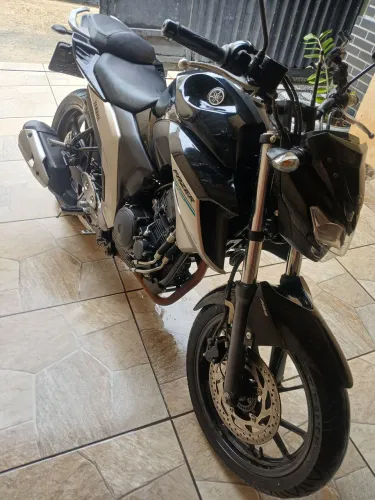 Fazer 250 flex de fino trato ...