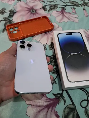iPhone 14 Pro Max