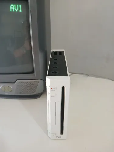 Nintendo Wii - Somente Console, funcionando, somente leitor nao funciona, sem acessórios