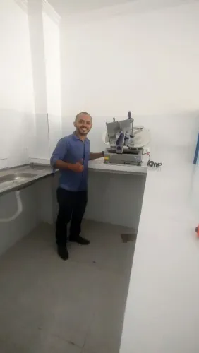 FATIADOR DE FRIOS SEMI AUTOMÁTICO MXT 300 MM GURAL 