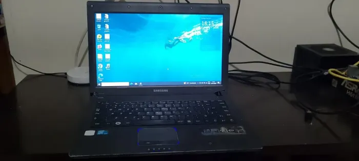 Notebook Samsung r430 core 2 duo 8 GB DDR3 funcionando tudo perfeitamente