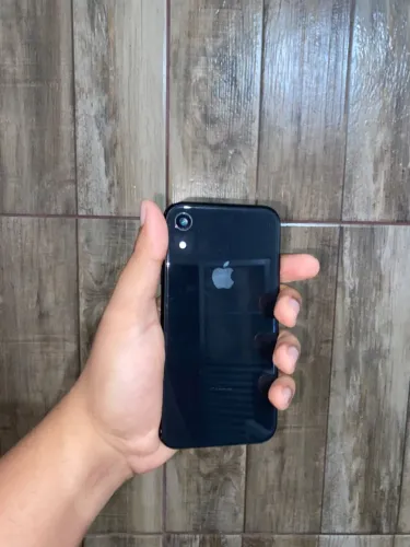 iPhone XR Preto 128GB