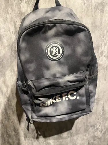 Mochila Nike