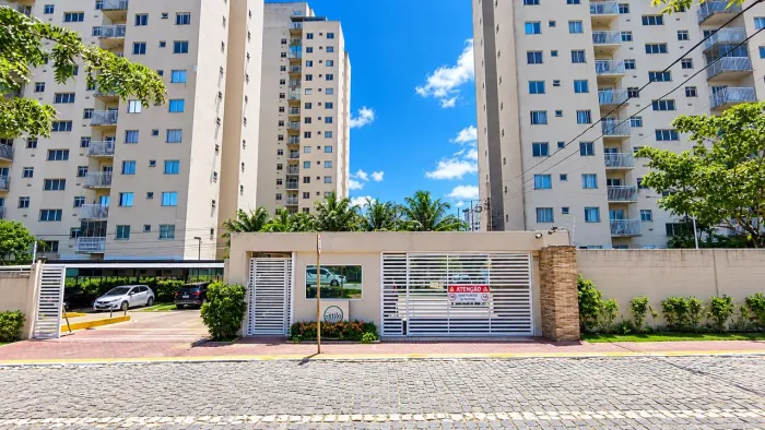 Alugo apto primeiro andar no condomínio Novo Stilo Home Club
