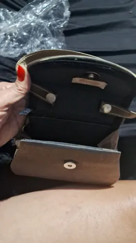 Vendo esta linda bolsa de mão