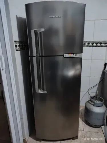 Geladeira Brastemp Inox Frost Free Duplex 352 Litros