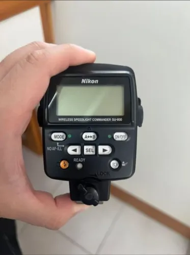Radio Nikon Su-800 commander
