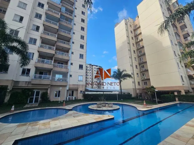 Apartamento com 2 quartos para alugar, 57 m² por R$ 3.004/mês - Messejana - Fortaleza/CE