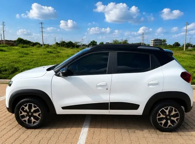 Renault Kwid Intense 1.0 Flex 12V 5P Mec. 2024