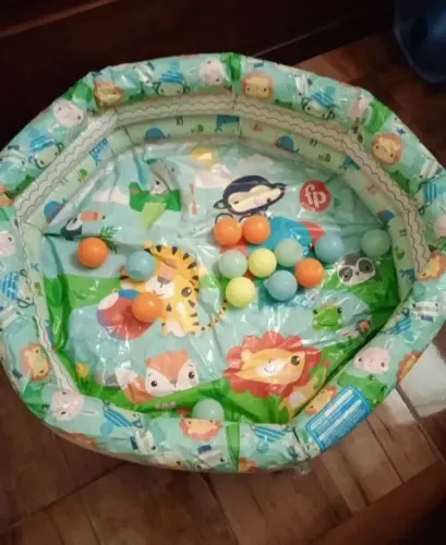 Vendo piscina de bolinhas Fisher Price