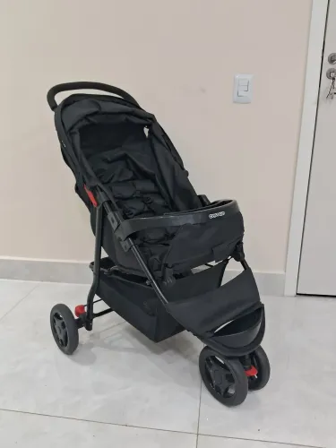 CARRINHO DE BEBÊ