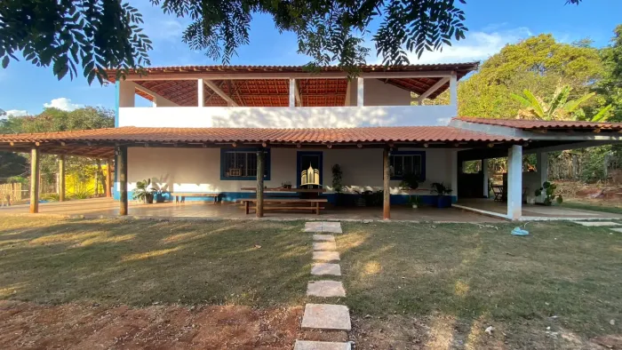 Lindo Sítio para locação ou venda, no Bairro Cidade Jardim, Esmeraldas - 2.250m², 3 Quarto