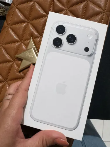 IPHONE 17 Pro 1tb silver (armaz max). Garantia Apple!