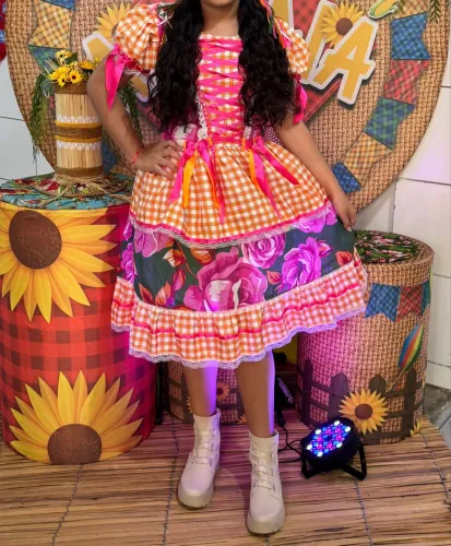 Vestido junino 14/16 anos  