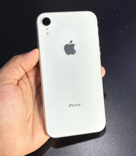 IPHONE XR 64gb