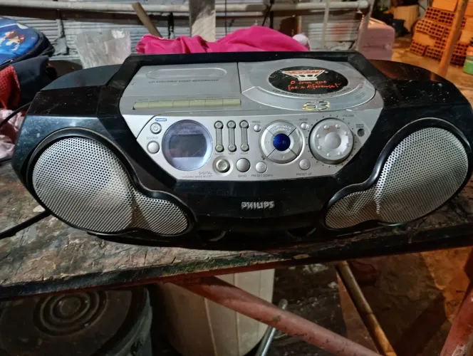 Rádio ?