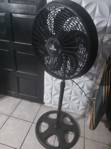 Ventilador novo impecável