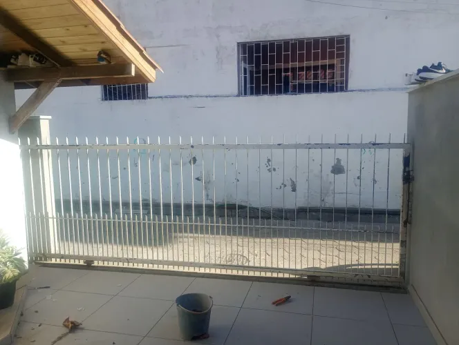 Portão zincado