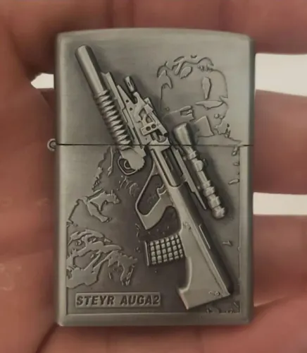 Estojo de metal para Zippo