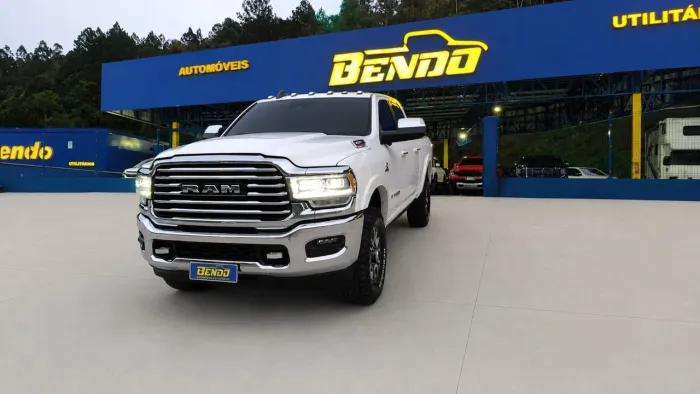 Ram 3500 Limited Longhorn 6.7 TB CD Diesel 2022
