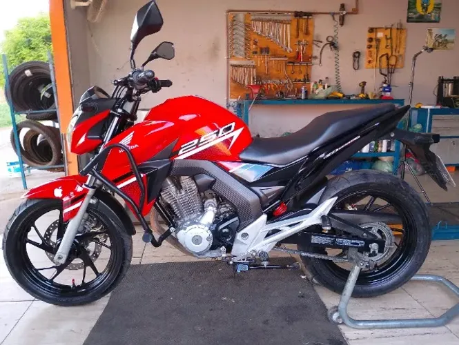 Cbc 250 Twister 