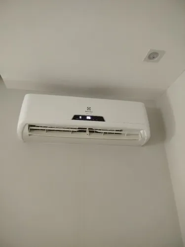 Ar condicionado Electrolux 9000 BTUs 220 volts