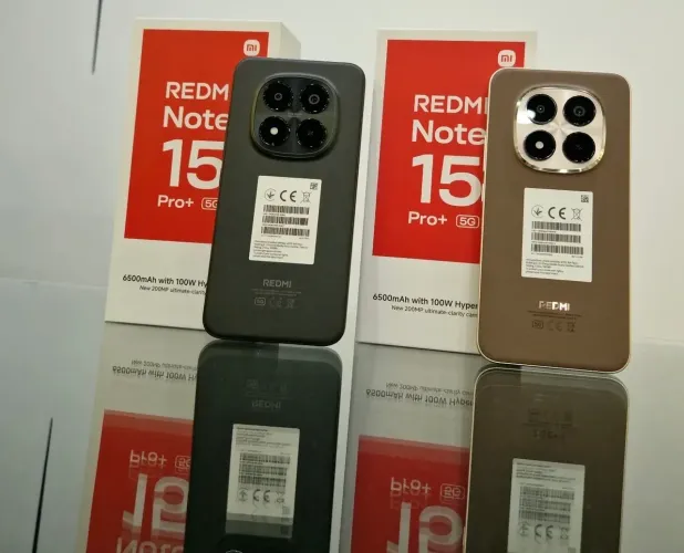 Celular Xiaomi Redmi Note 15 PRO PLUS 200MP Câmera 256GB 08GB RAM PRETO R$2499,00