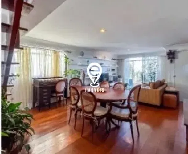 Apartamento residencial de 300 m² com 4 suítes na Rua Fidalga