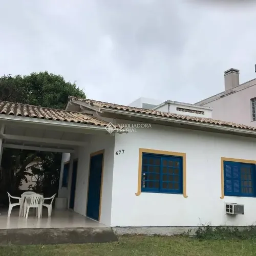 Casa mobiliada no centro