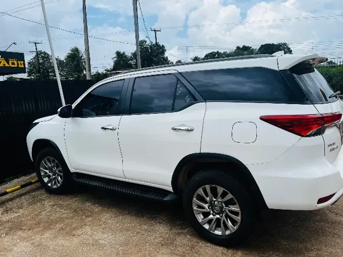 Toyota Hilux SW4 SRV 4X2 2.7 Flex 16V Aut. 2021