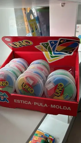 Lote de brinquedos novos