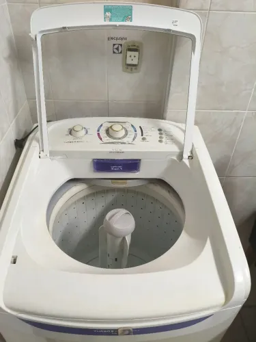 Vendo Máquina de Lavar Electrolux 15kg Turbo Economia (LTD15) - Perfeito Funcionamento