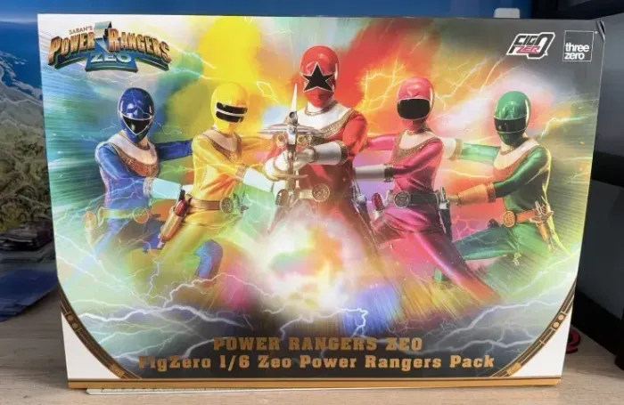 threezero FigZero 1/6 Zeo Power Rangers 5-Set collector box