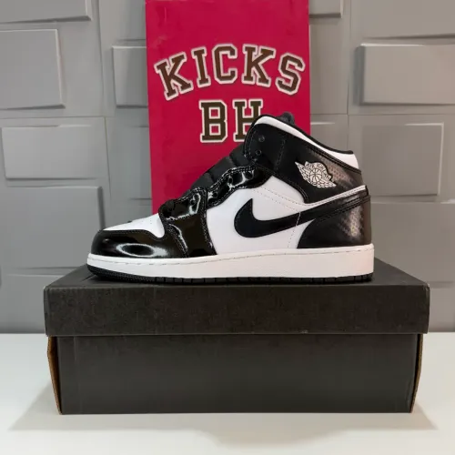 Air Jordan 1 Mid Carbon Fiber 36