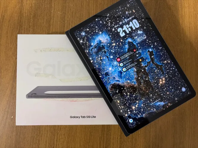 Tablet Samsung Galaxy Tab S10 Lite 6gb de ram e 128gb de armazenamento
