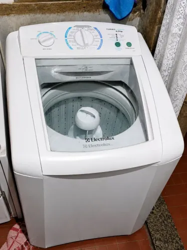 Máquina de Lavar Electrolux 8kg Seminova - R$ 600 - Tijuca/RJ - WhatsApp *