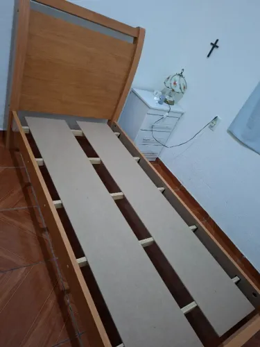 Cama de solteiro