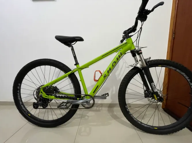 Bicicleta Mountain Bike aro 29