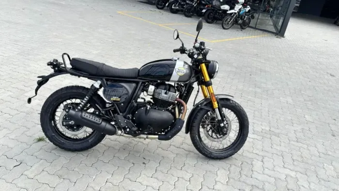 INTERCEPTOR BEAR 650CC-LUIZ *