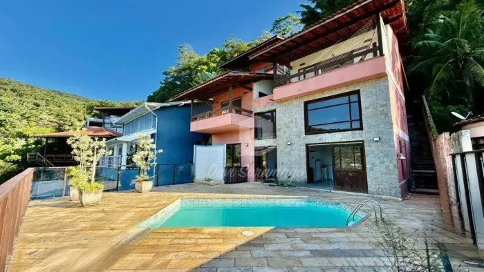 Casa 4 Quartos À Venda - Engenho do Mato - Niterói